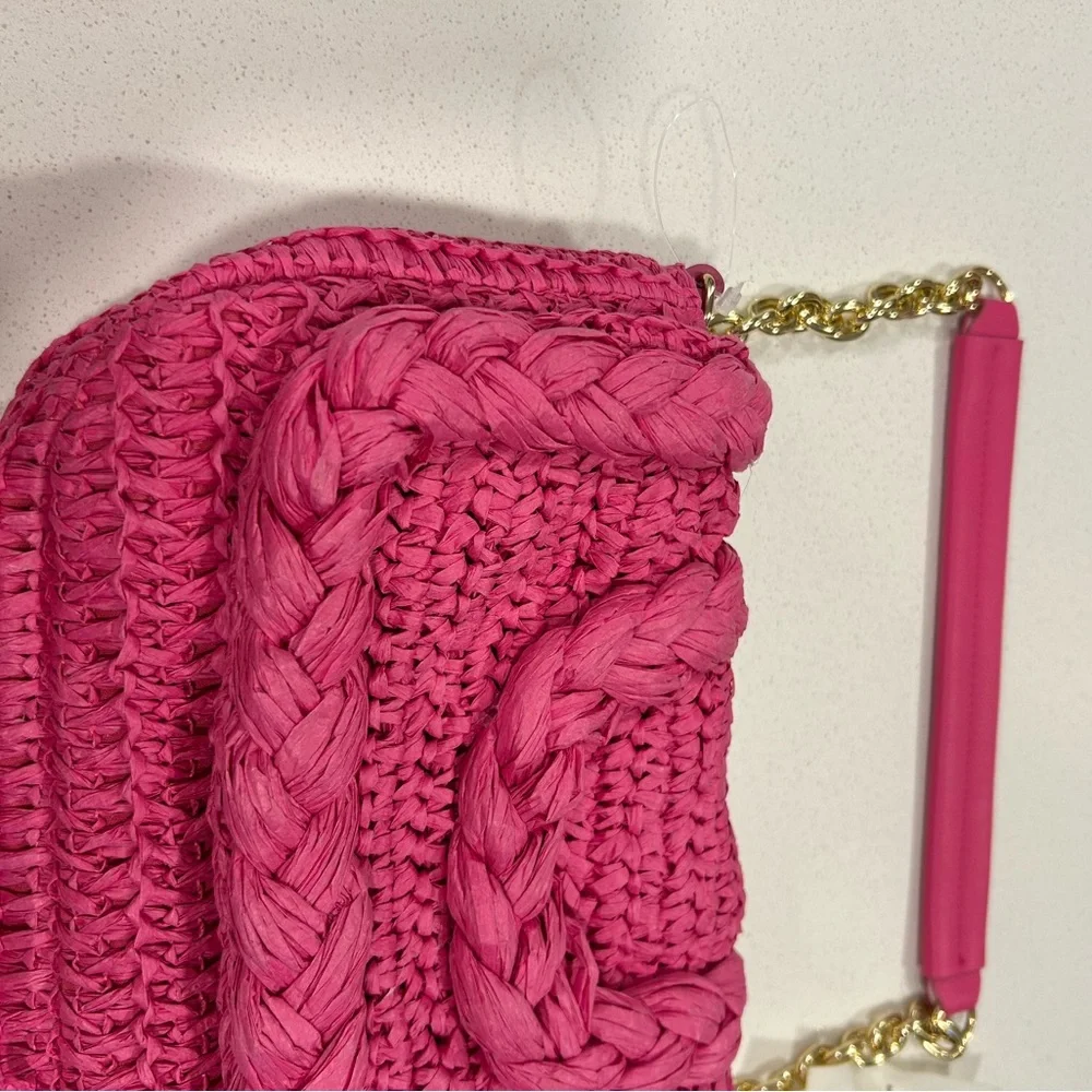 Madison West NWT Pink Woven Handbag with Gold Chain - Picture 12 of 13